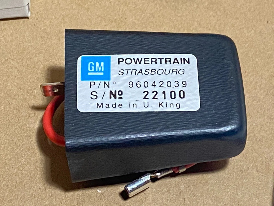 Módulo de retardo de tiempo de embrague convertidor de par GM 96041311 -- 89-97 Geo Tracker AUTO Foto 3 de 4