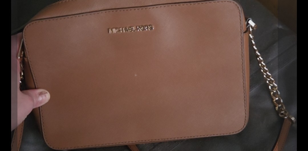 Michael Kors Jet Set Item East West Shoulder Crossbody Bag Luggage