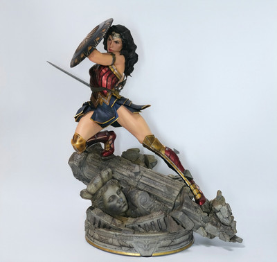Queen Studios Wonder Woman 1/4 Scale Statue DELUXE Ed w/ Sword & ShieId IN STOCK