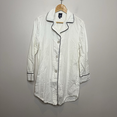 Toss Designs Pajamas Women s Sleep Shirt S/M White Blue Trim Button Down