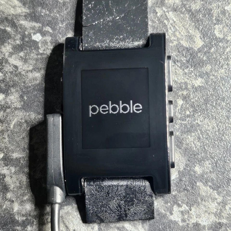 Pebble Classic Jet Black Case Silicone/Rubber Black Classic Buckle - (301BL) - Image 3 of 4