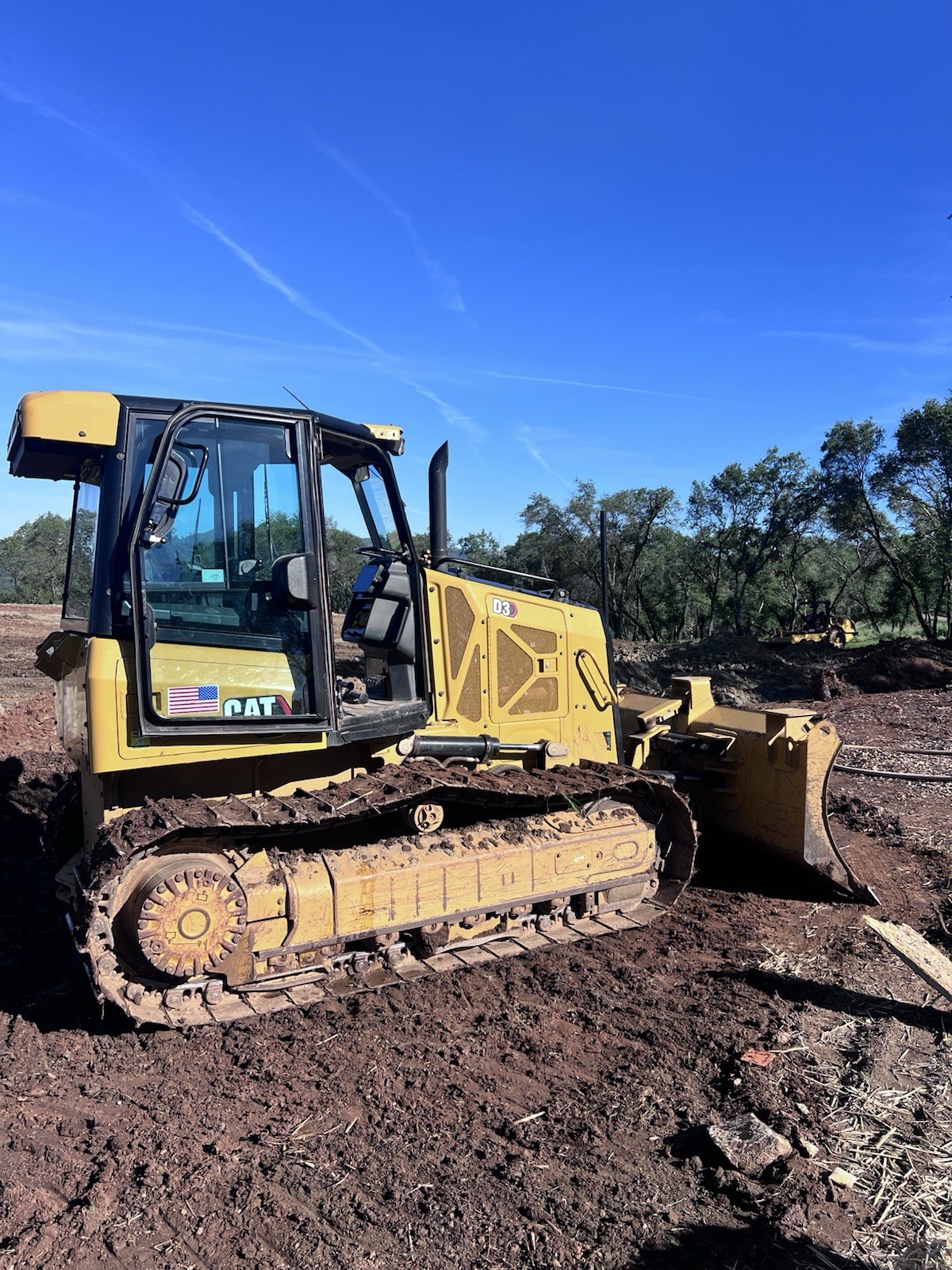 CAT D3 Crawler Dozer Yellow Heavy Equipment 6-Way Blade 1460.3 Hours