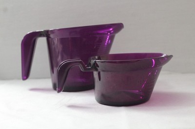 Vintage Tupperware Amethyst Purple 2 Piece Micro Pitcher Measuring Jugs USA