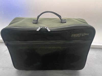 Nash Logic Tackle Box / Tisch