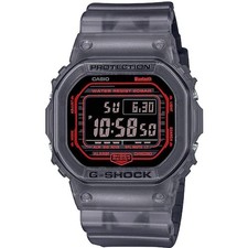 CASIO G SHOCK 5600 SERIES Bluetooth Quartz Digital DW B5600G 1JF from Japan