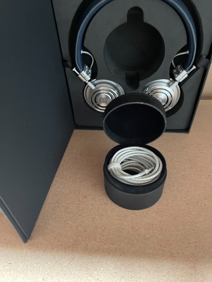 Master & Dynamic MH30 Wired On Ear Headphone Navy Miss Sixty