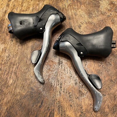 Set Cambio Shimano 105 ST-5510 Argento – 2x9 Velocità, Sinistro E Destro, Usato In Ottime Condizioni