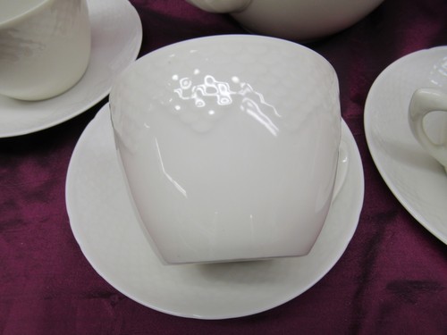 B&G Bing & Grondahl Denmark 656 porcelain tea set, tea pot cups & saucers - Picture 6 of 10