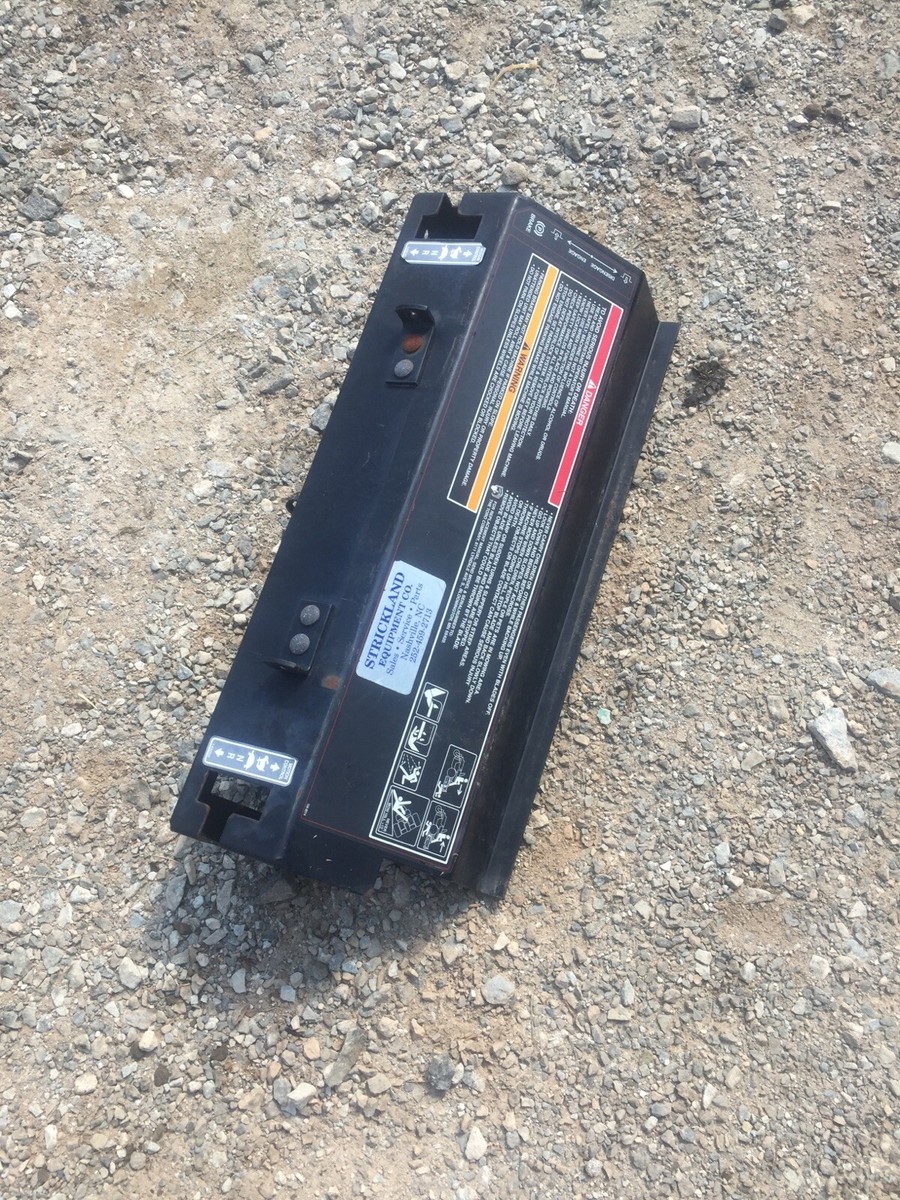 Toro Z16-44 TimeCutter Z Zero-Turn Mower Console 104-8040-03