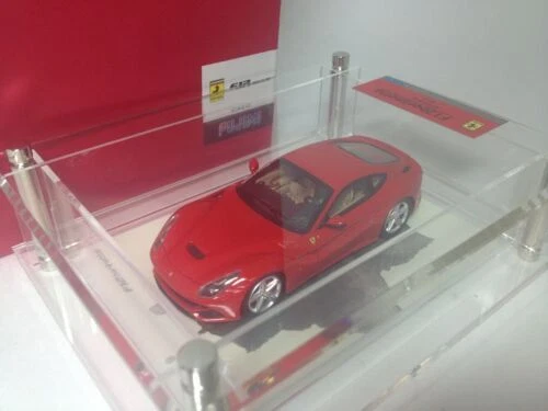 Fabricación de contemporáneo TrueScale Miniatures Ferrari Diecast coches, camiones y camionetas