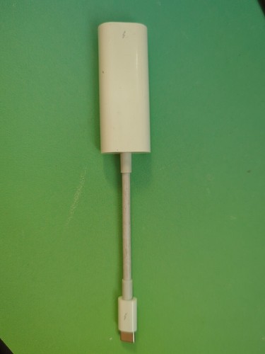 Genuine Apple Thunderbolt 3 (USB-C) to Thunderbolt 2 Adapter A1790, White