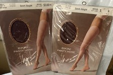 Hanes Panty Hose Stockings Town Taupe 855 Vintage 90s Two Pair