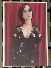 Bigg Pigg Origin Story #1 Shiera Cosplay Domino Exclusive Virgin Variant - NM