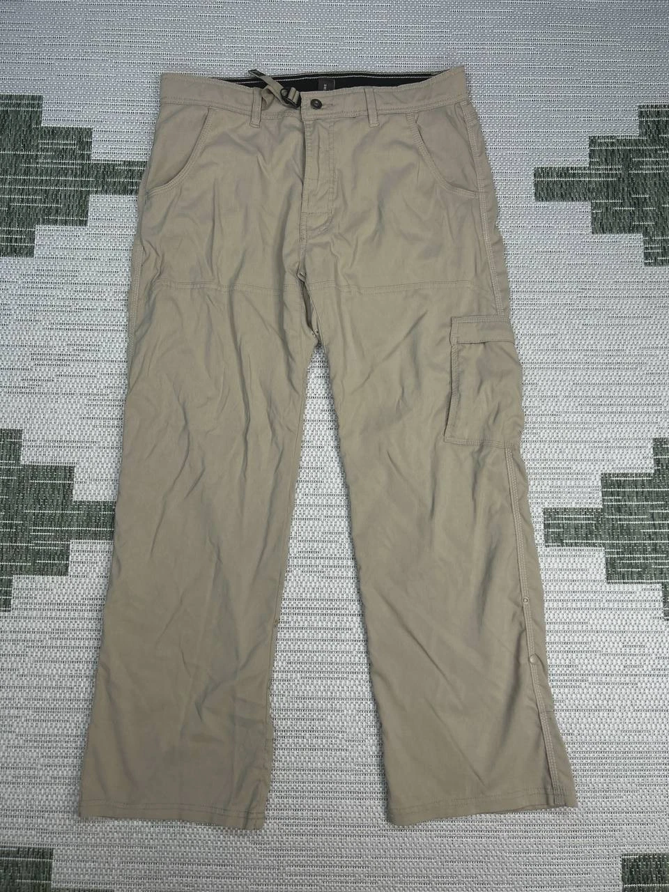 Prana Breathe Zion Pants Mens 30 Beige Nylon Stretch Relaxed Straight Fit
Opens in a new window or t