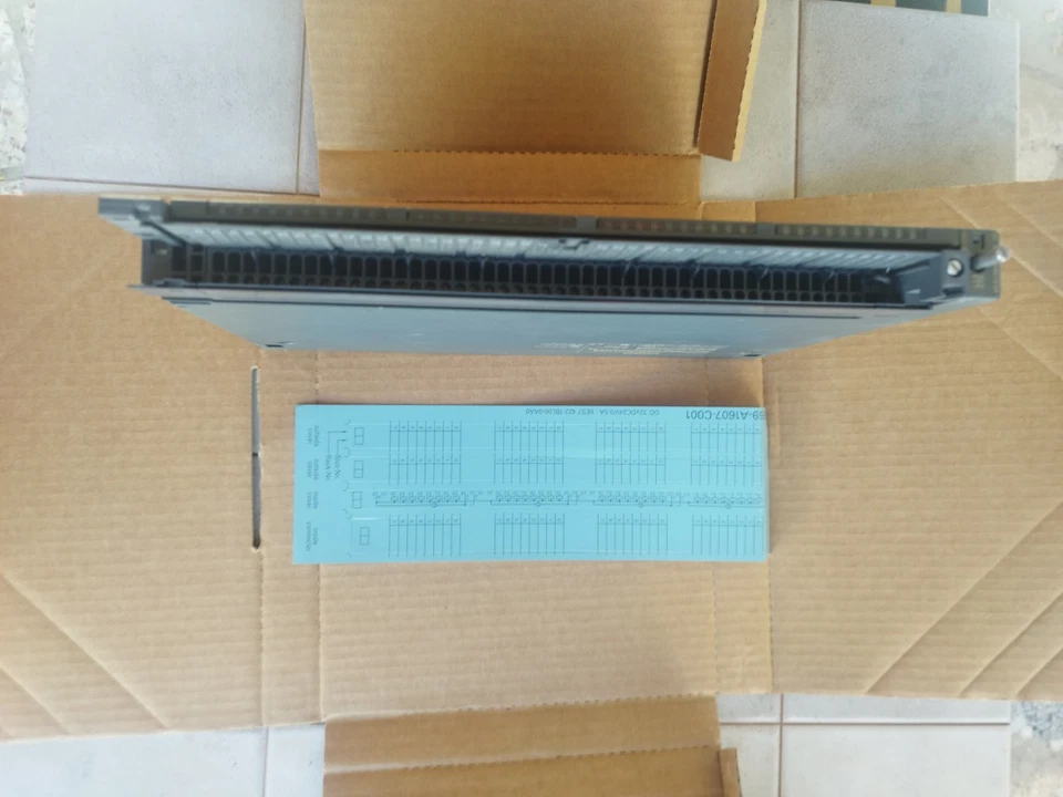 Siemens Simatic S7 6ES7 422-1BL00-0AA0 Digital Output - Imagen 4 de 4