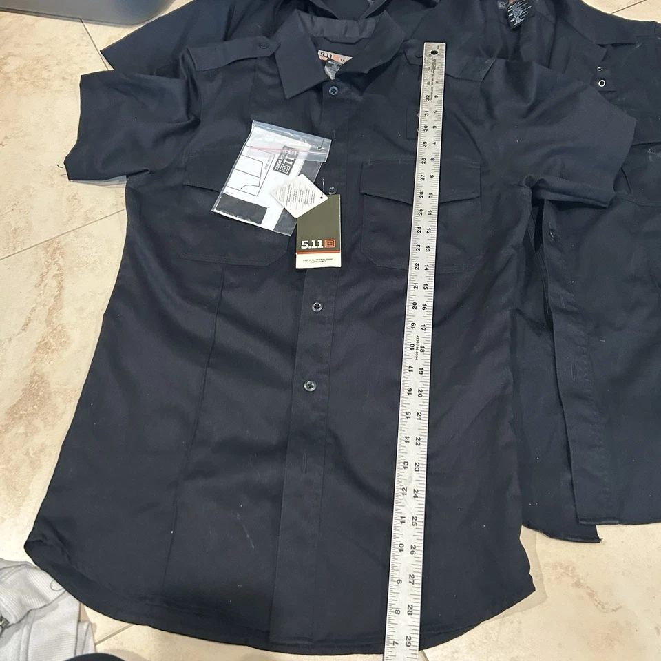 Lote de 3 camisas tácticas de sarga para mujer 5,11 PDU clase A manga corta pequeñas negras Foto 3 de 4
