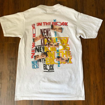 VINTAGE New Kids on the Block NKOTB T-Shirt Sz M Hand Prints