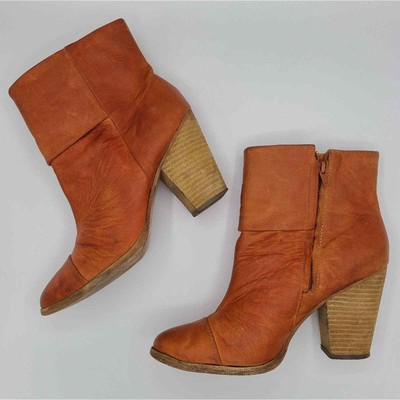 LL Bean Signature Leather Rust Colored 