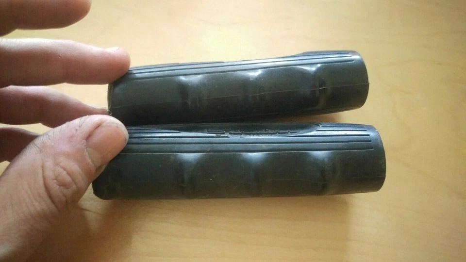 Винтажные черные ручки Schwinn No2 4,5 дюйма 60-е 70-е одобренные Schwinn сделано в Чикаго - Изображение 3 из 4