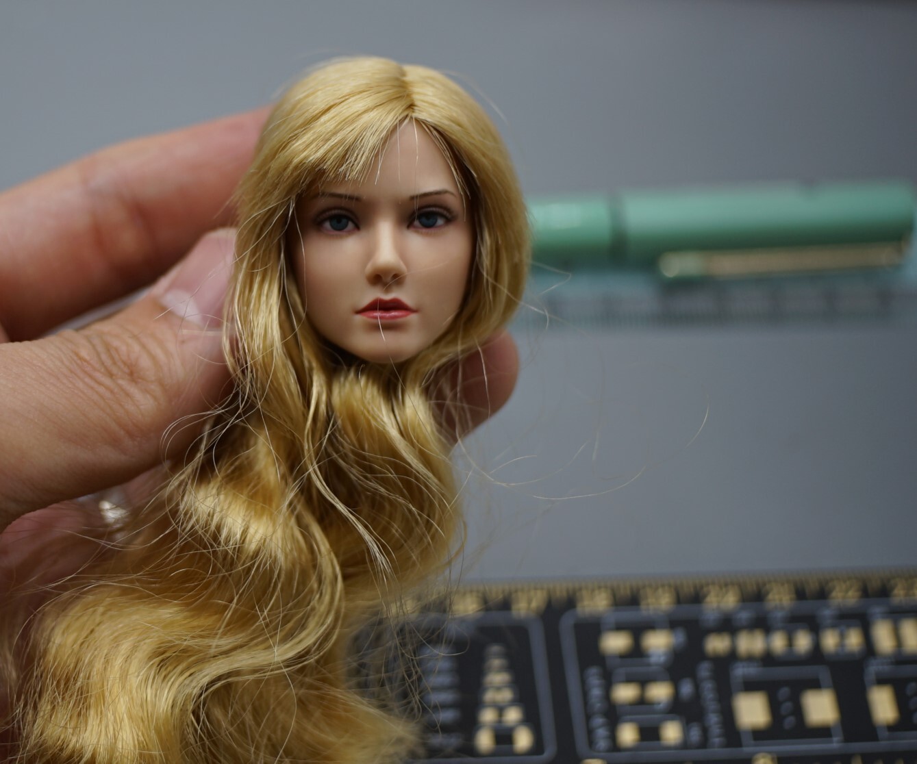 1/6 女性スキーヤースナイパーフィギュア（BBK018） BBK BBK018 1/6