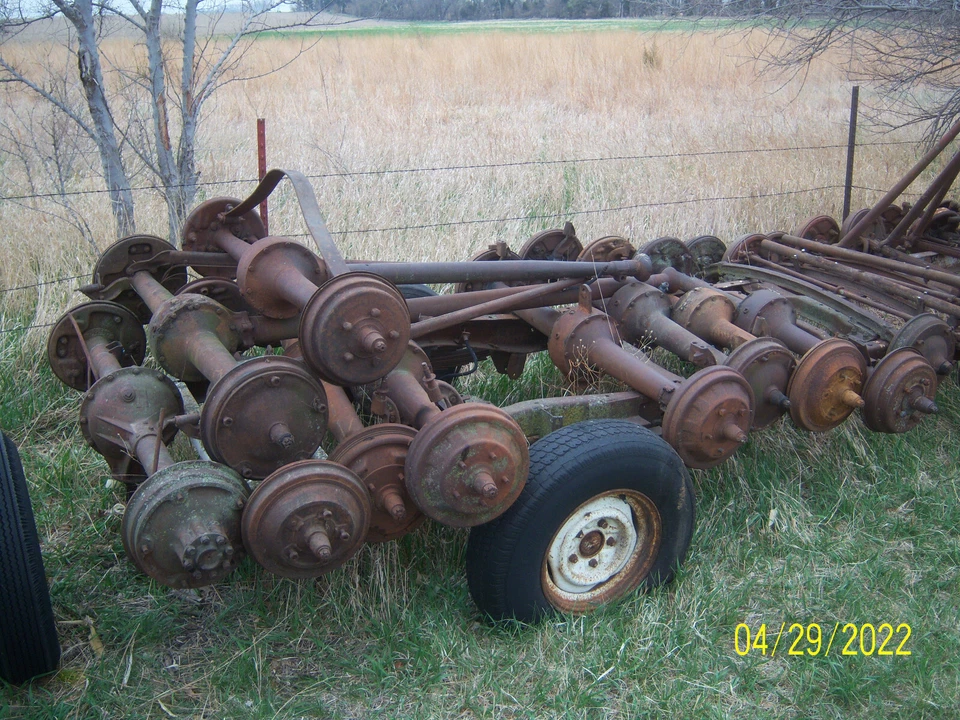 20+ Ejes delanteros y traseros Ford modelo A 32 33 34 35 36 37 38 39 40 41 42 46 47 48 Foto 3 de 4