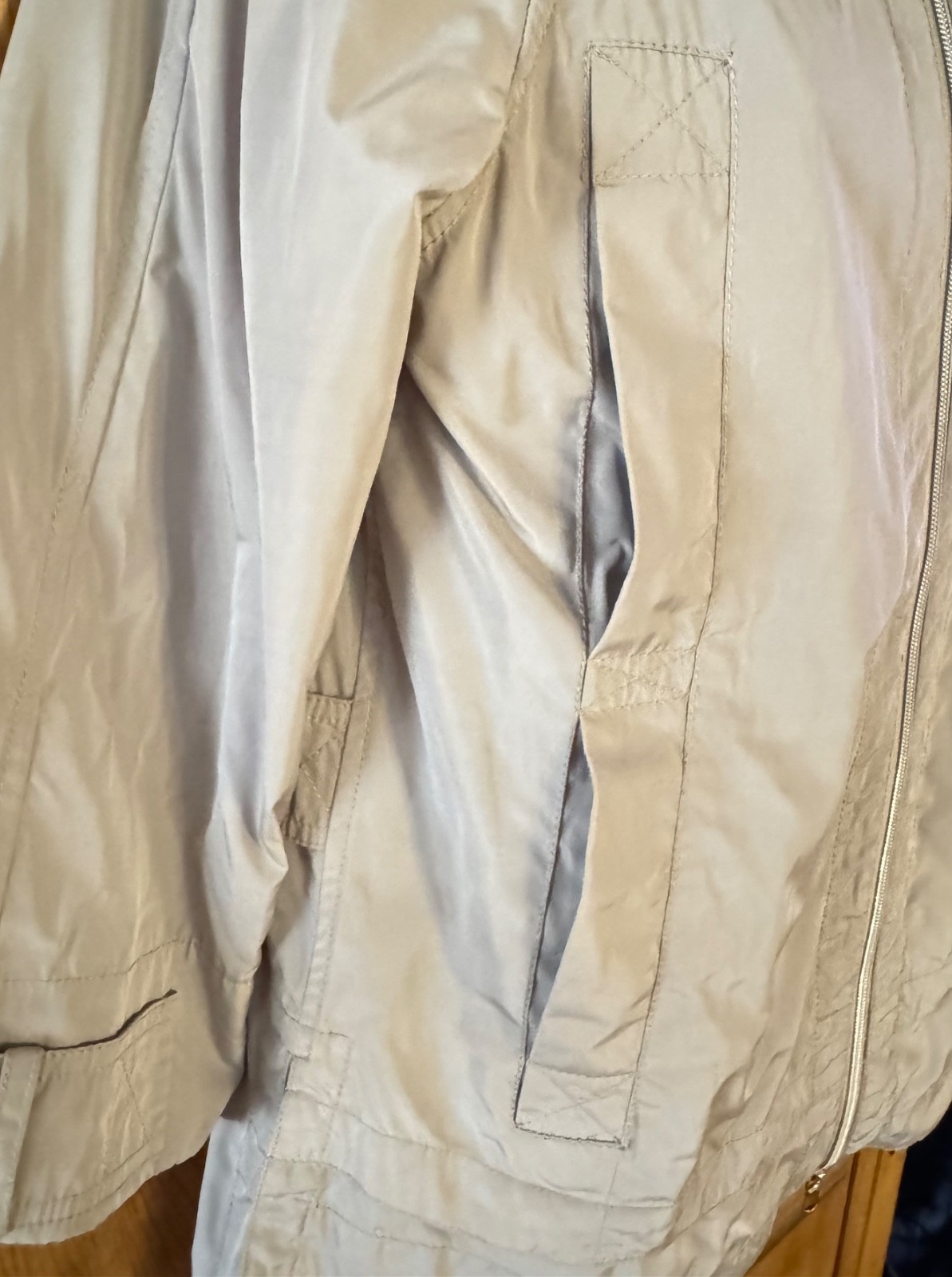 PEUTEREY Tan Polyester Zip Up Jacket Windbreaker Removable Hood Size 42 image 10