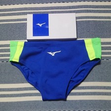   New/unused  Mizuno competition pants V pants for instructors M size