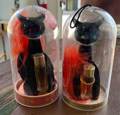 2 Max Factor Primitif Sophisti Cat Perfume in Displays w/Feather Look Unused