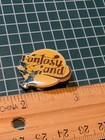 Vtg 1985 Disneyland 30th Anniversary Fantasy Land Hat Vest Lapel Pin Disney — photo 1