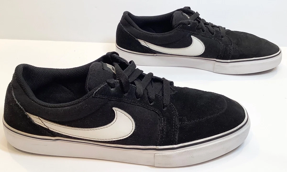 Nike satire hotsell sb