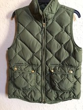 womens Woolrich puffy vest / size M/ green