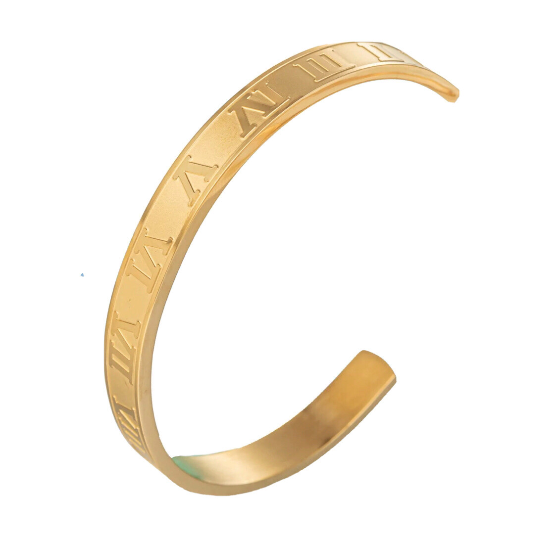 Eye Candy Los Ángeles Roman Numeral Cuff Bracelet 18k Gold