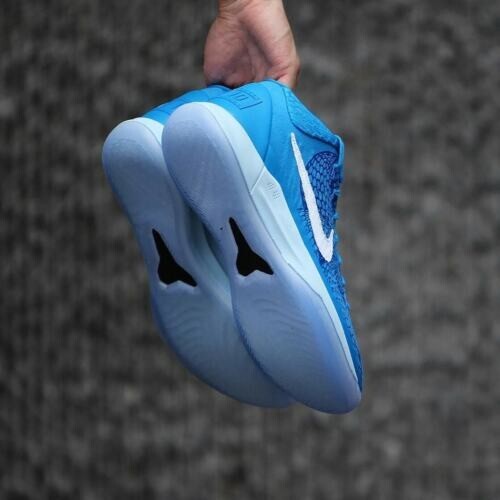 KOBE AD PE（デローザン、28.0、US10） Nike Kobe AD 