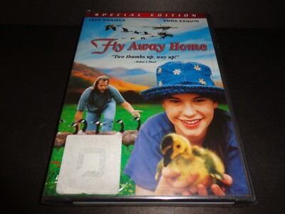 FLY AWAY HOME-After Anna Paquin hatches eggs, she must teach geese