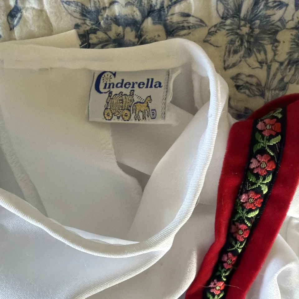 Vestido De Colección Círculo Completo Cenicienta EE. UU. Niña’s 4 T Navidad Rojo Años 70 Foto 3 de 4