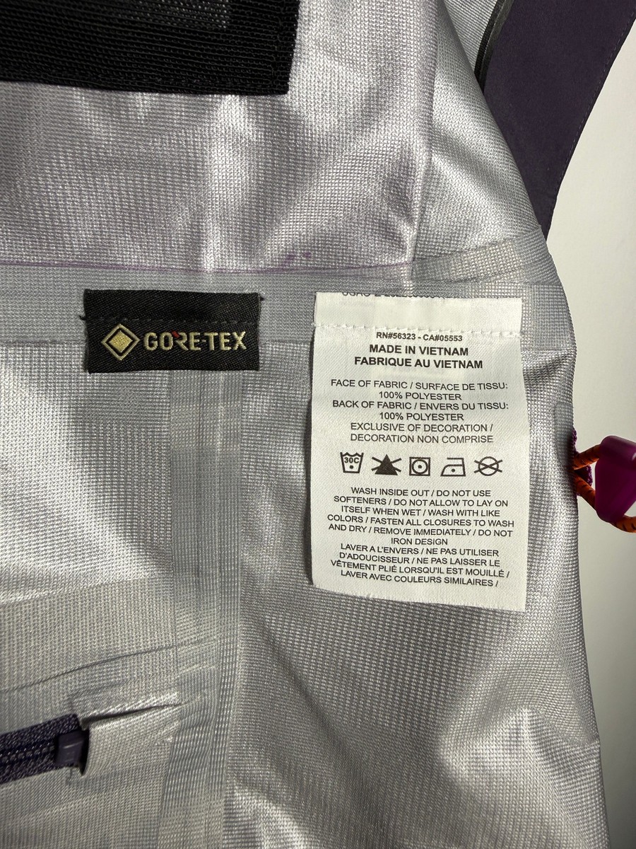 Nike ACG Men's XL Misery Ridge Storm-Fit Gore-Tex Jacket Berry