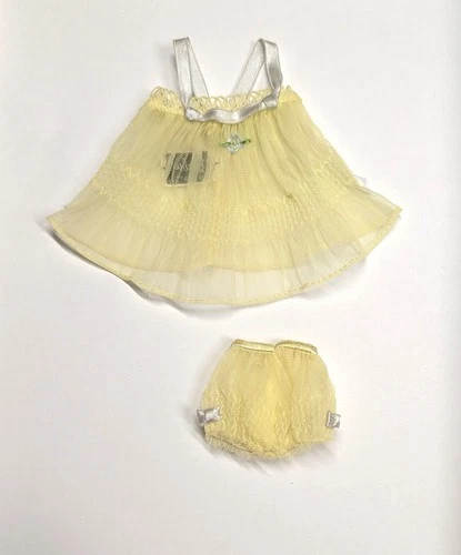 Vintage Barbie - #973 Sweet Dreams - 2 pc Baby Doll Pajamas - NM Condition