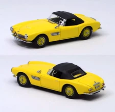 EY GFCC 1:64 Yellow 1957 507 Soft Top Classic Sport Model Diecast Display Car 