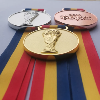 2002年　FIFA WorldCup　メダル　 2002 FIFA World Cup KOREA JAPAN Gold Silver Bronze Medal Football