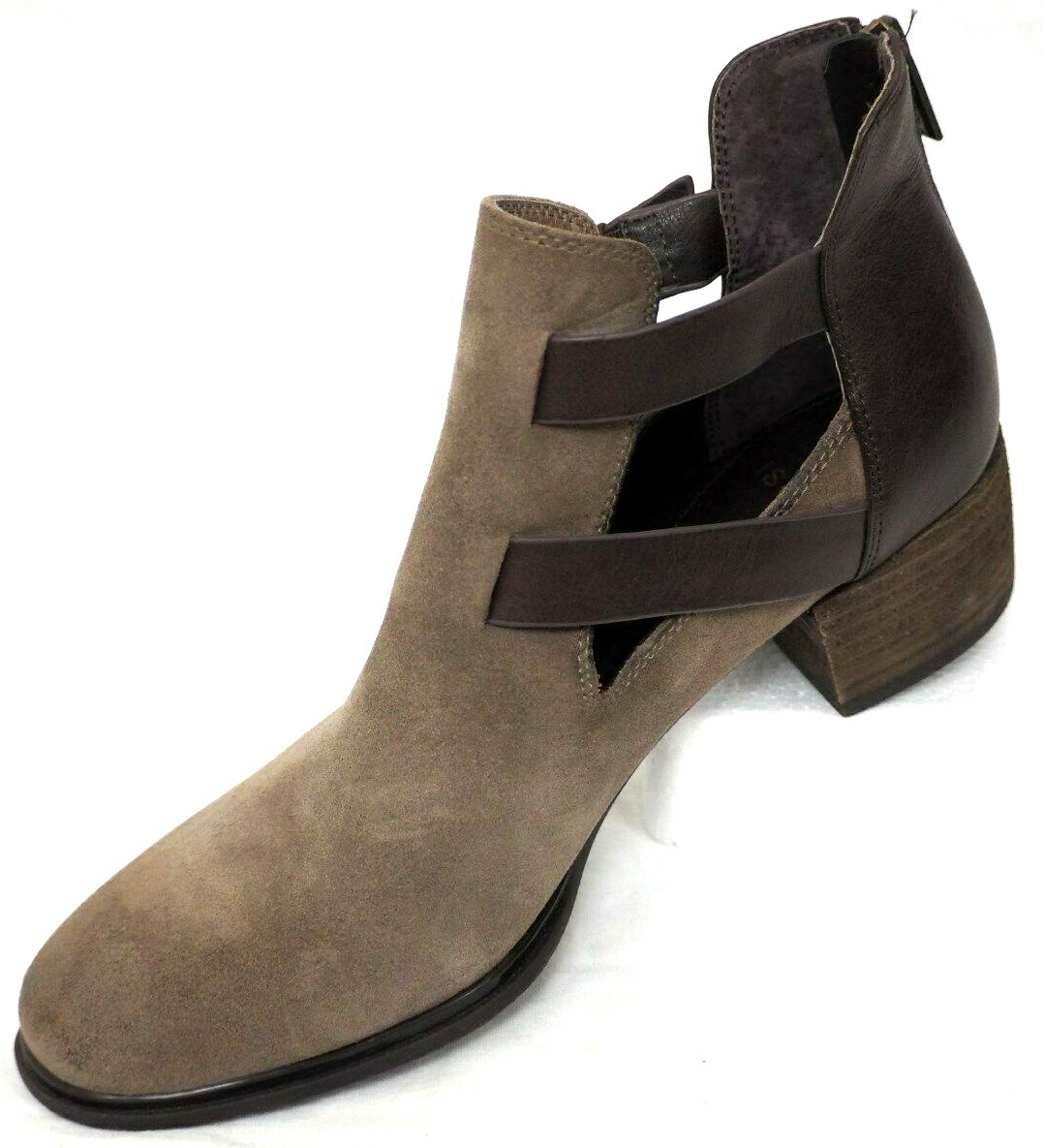 Bottines Isola Darnell Taille 8 Marron Daim - Côtés Ouverts, Cheville, Neuves Sans Boîte