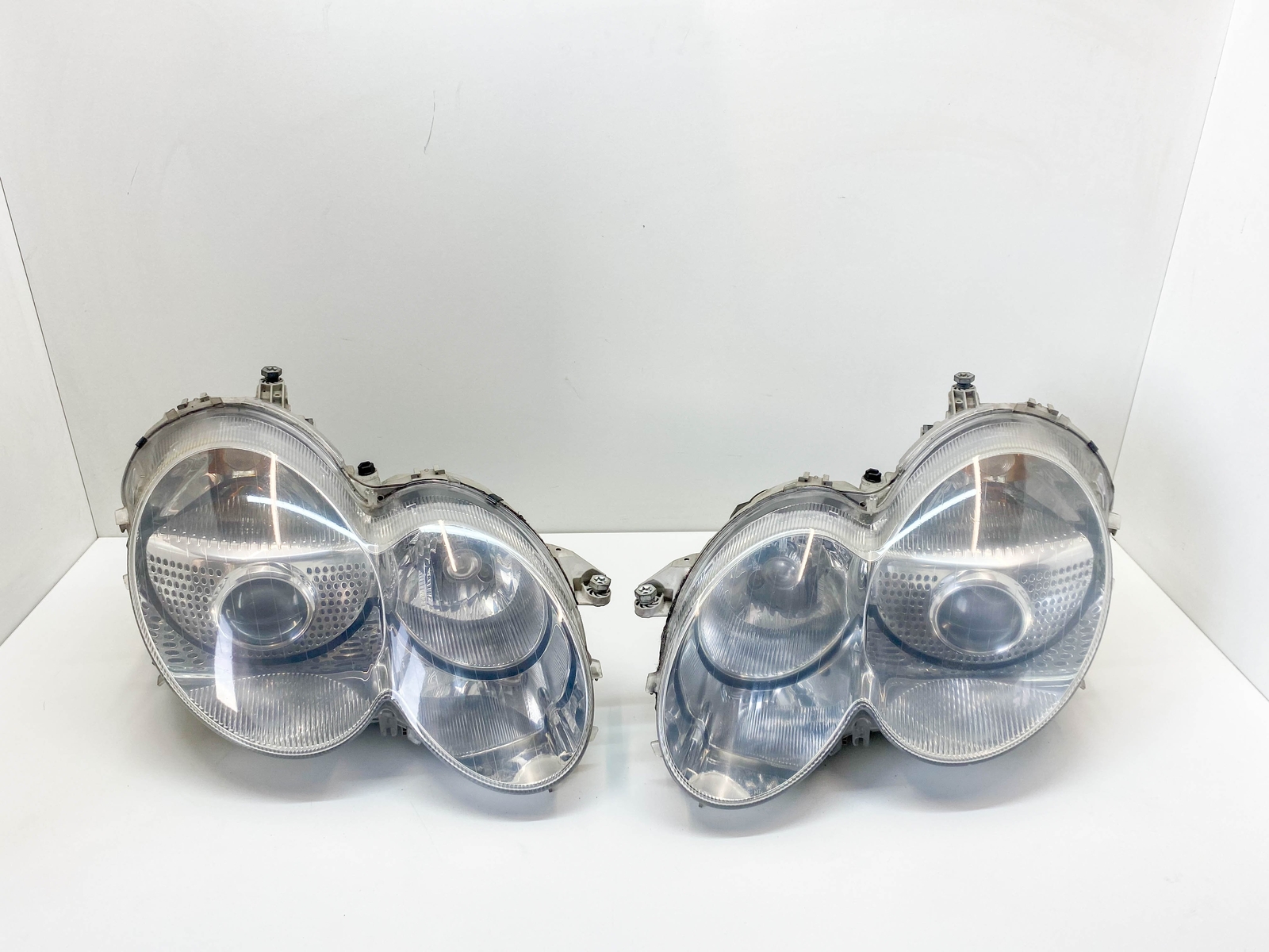 MERCEDES SL550 R230 Scheinwerfer Satz vorne USA Bj.2008 