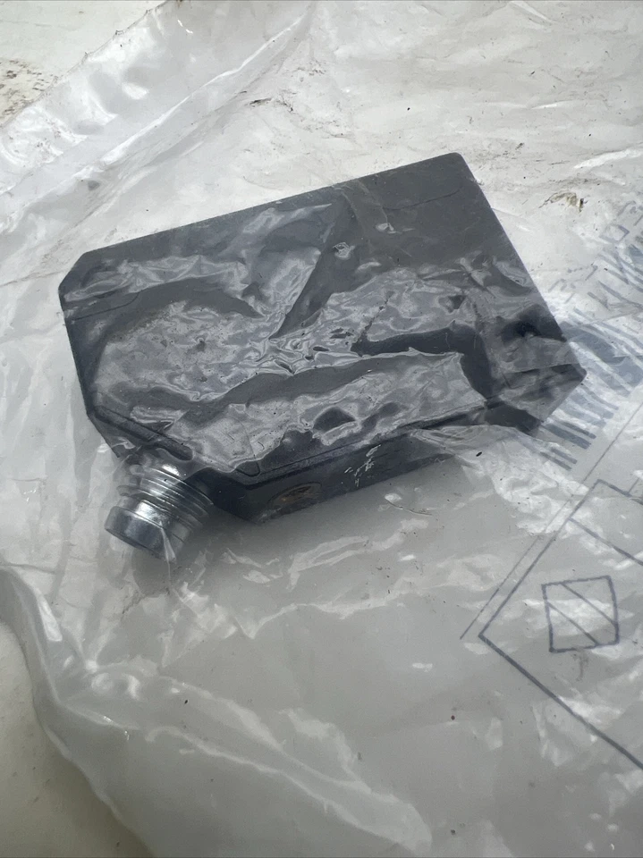🔥Bernstein KIN-E40PS/004-KLSMB, Inductive Proximity Sensor, New, Free Ship🇺🇸 - Image 3 of 4