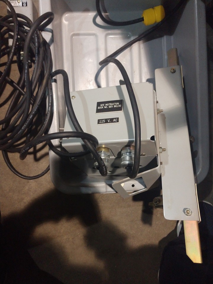 GE PowerVac Switchgear Remote Breaker Racking Device 120V CB055 | eBay