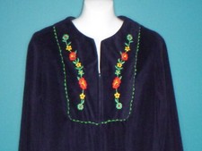 Vtg 70's Saybury Velour Robe Navy Blue W/ Multi Color Embroidered Flowers L/XL