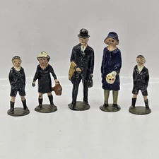 VTG Johillco Lead Toys 5 Figures England Britains Family Mom Dad 2 Boys Girl