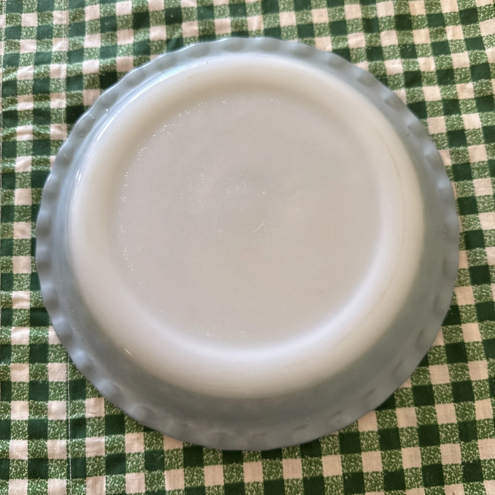 Vtg Crown Pyrex Blue Milk Glass Pie Dish Made In Australia 17”
