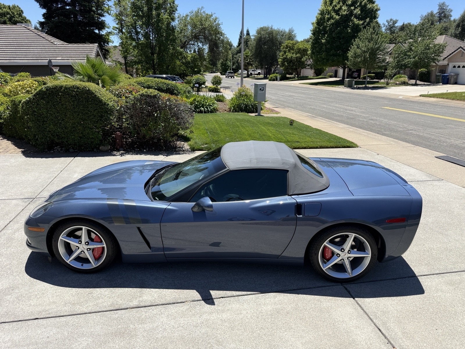 2011 Blue Chevrolet Corvette   | C6 Corvette Photo 9