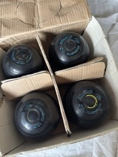 Almark Clubmaster Lawn Bowls Medium 4 In Box