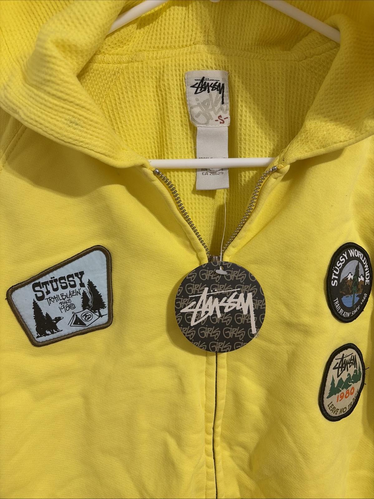 Stussy Size Small Yellow Full Zip Hoodie With Patches Campgrounds Camping 1980 thumbnail 3