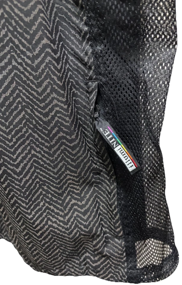 Chaleco Para Hombres Talla XL Ciclismo Correr IllumiNITE Seguridad Reflectante Alta Visibilidad Negro Foto 3 de 4